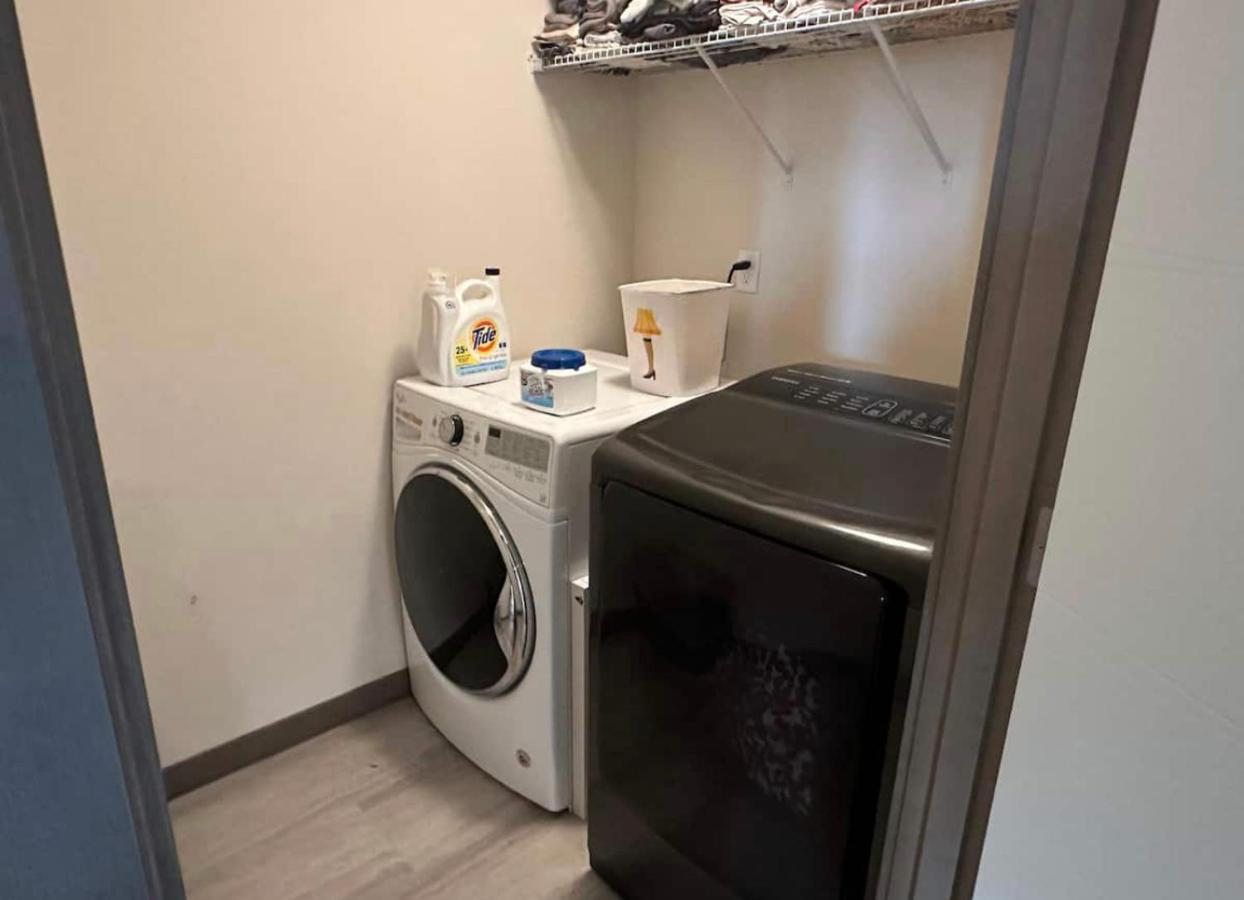 Central Tacoma Homestay With Breakfast Included -Private Room- Экстерьер фото