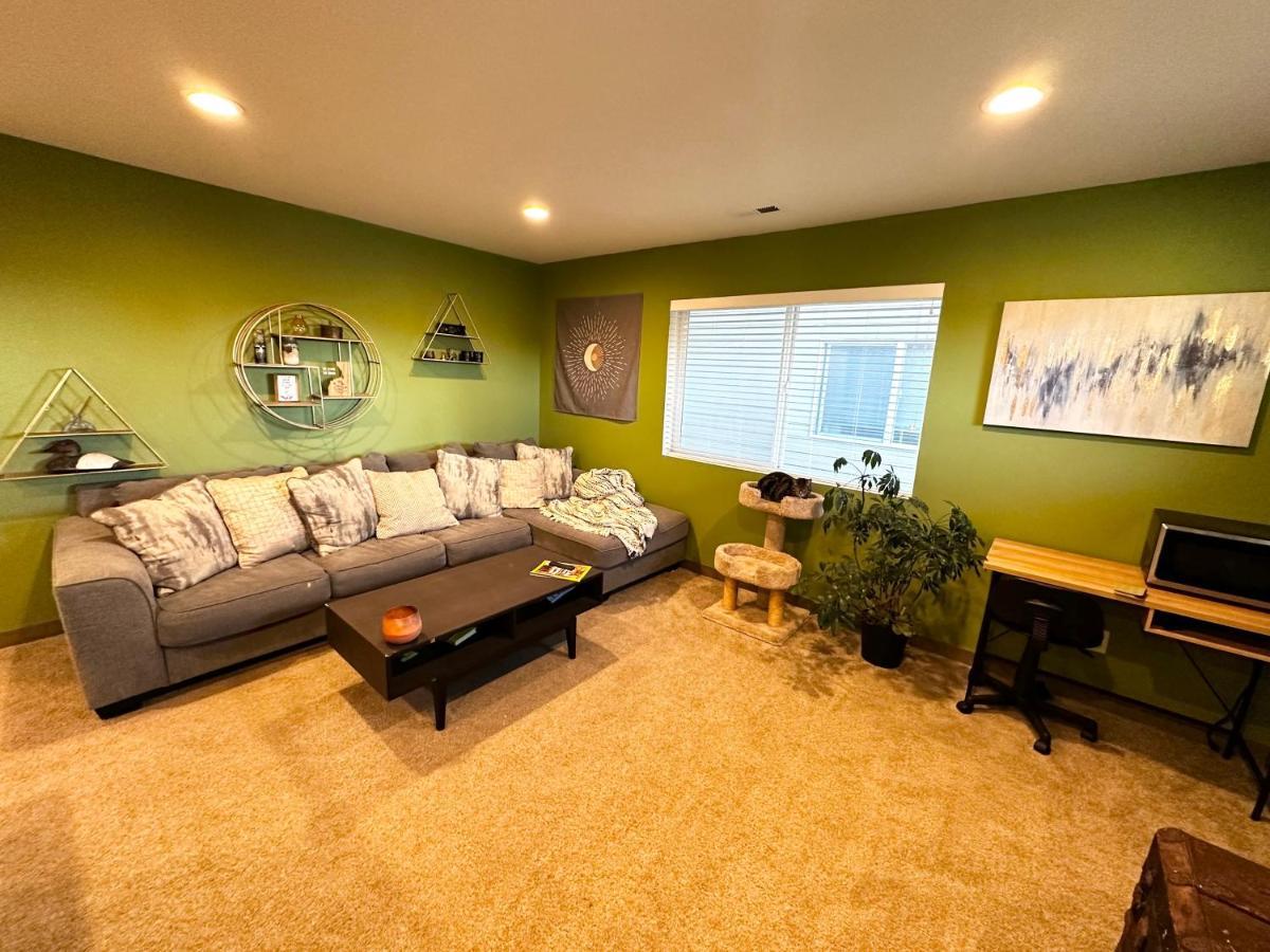 Central Tacoma Homestay With Breakfast Included -Private Room- Экстерьер фото